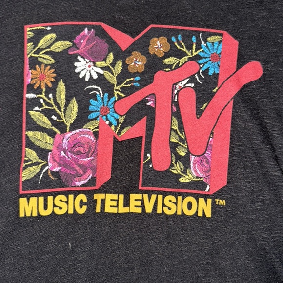 Vintage MTV graphic tee - Picture 2 of 7